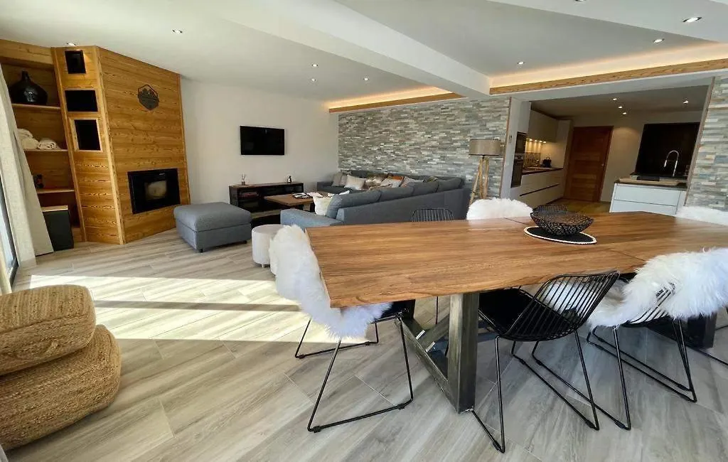 Apartment Sunweb Chalet Mont Thabor Fontcouverte-la-Toussuire France
